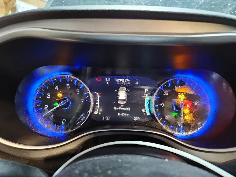 2019 CHRYSLER PACIFICA LIMITED  