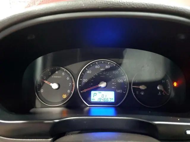 2012 HYUNDAI SANTA FE GLS  