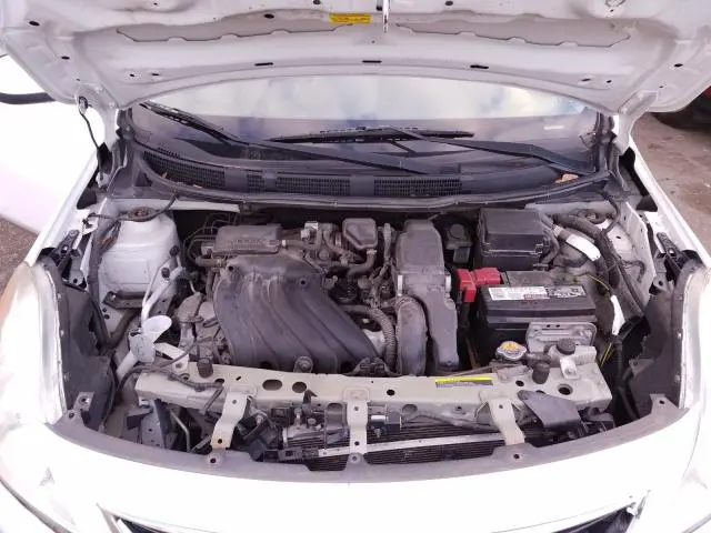 2012 NISSAN VERSA S