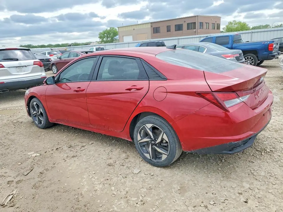 2023 HYUNDAI ELANTRA SEL  