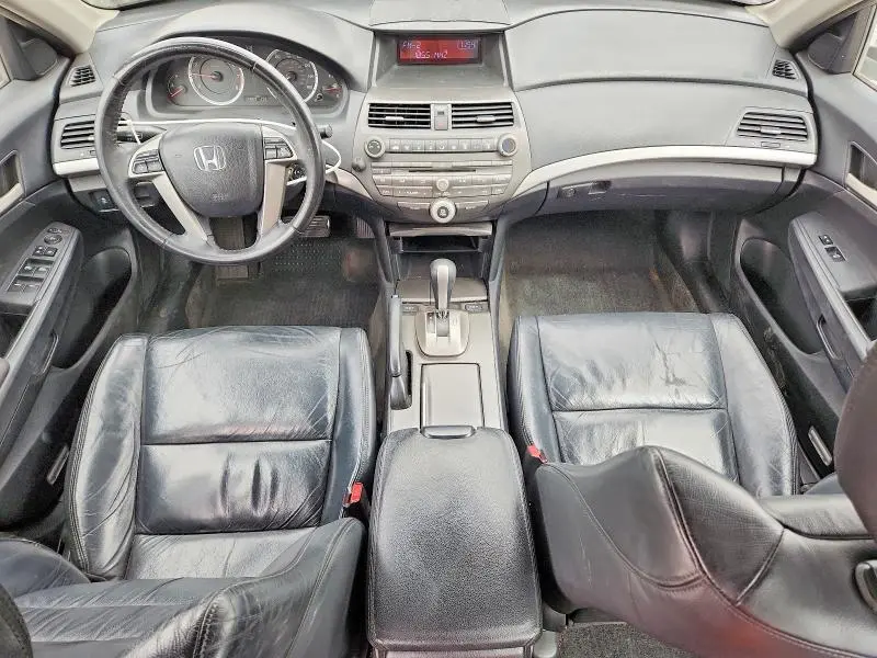 2011 HONDA ACCORD SE  