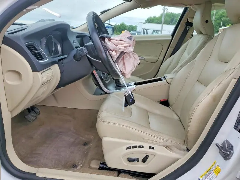 2015 VOLVO S60 PREMIER  