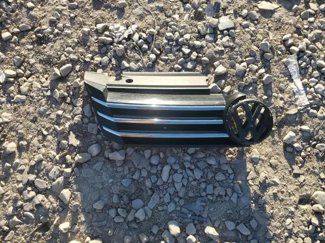 2014 VOLKSWAGEN PASSAT SE  