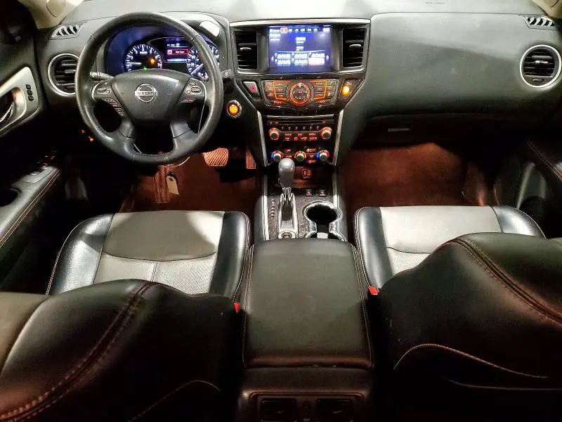 2020 NISSAN PATHFINDER SL  