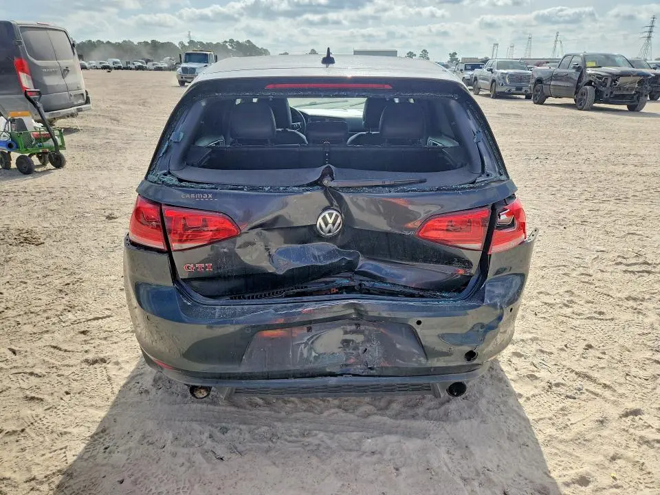 2016 VOLKSWAGEN GTI S/SE  