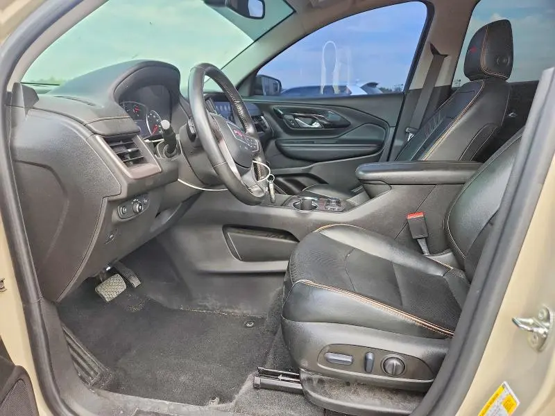 2022 GMC TERRAIN AT4  