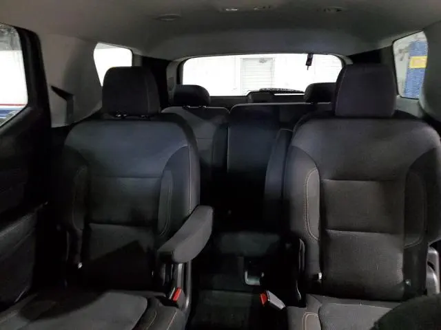 2021 CHEVROLET TRAVERSE LT  