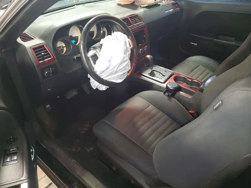 2014 DODGE CHALLENGER SXT  