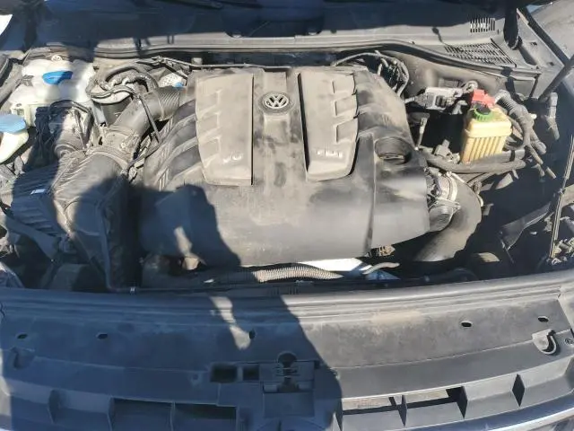 2013 VOLKSWAGEN TOUAREG V6 TDI  