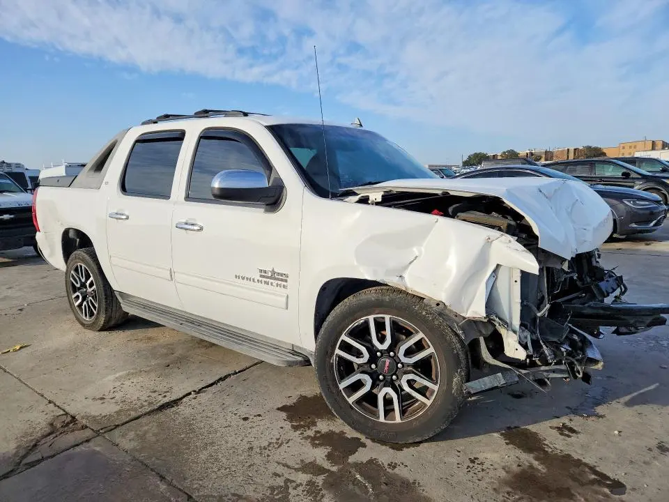 2012 CHEVROLET AVALANCHE LT  