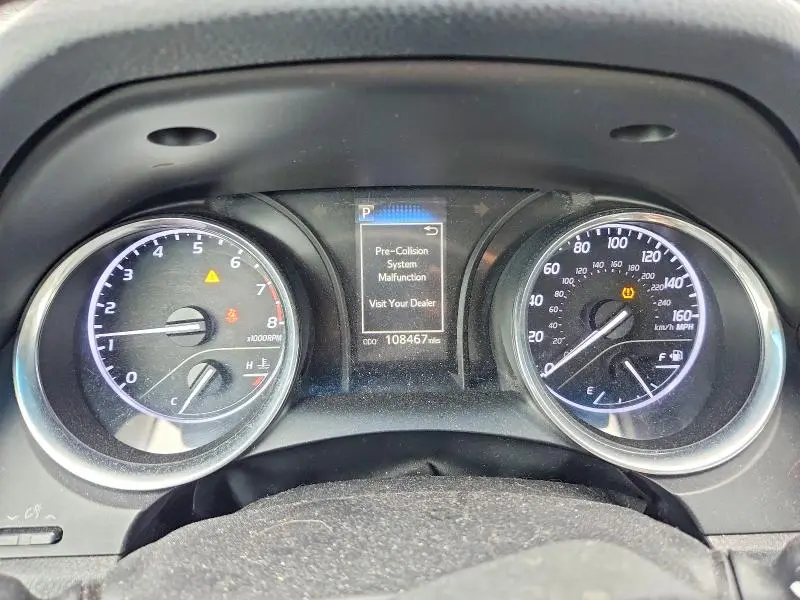 2019 TOYOTA CAMRY LE  