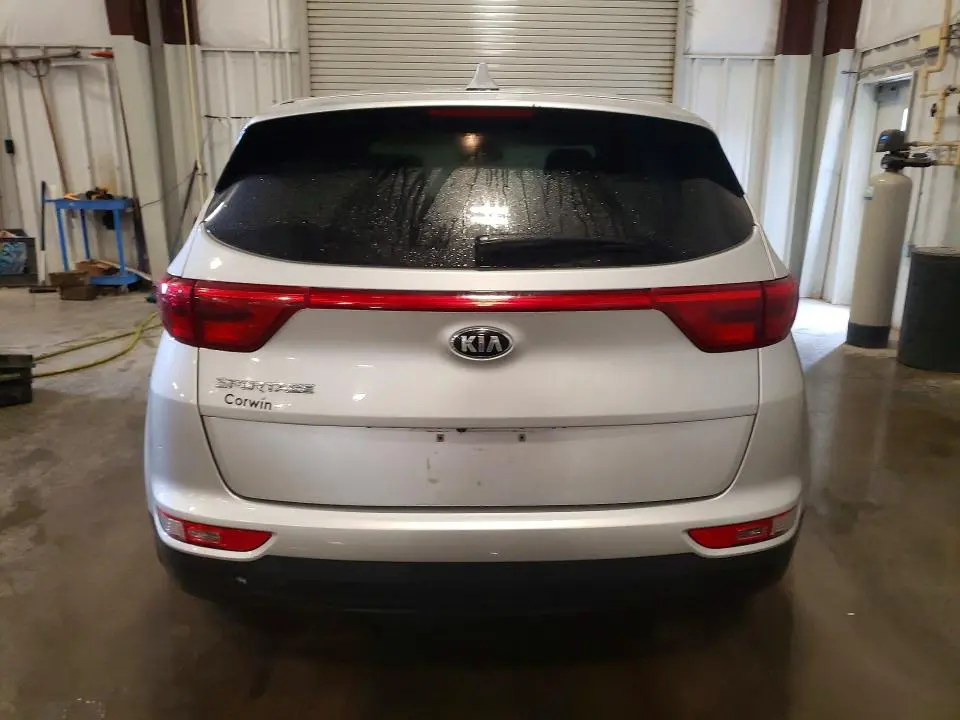 2018 KIA SPORTAGE LX  