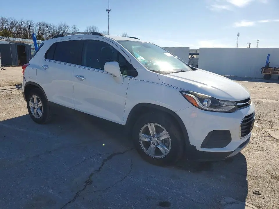 2017 CHEVROLET TRAX 1LT  