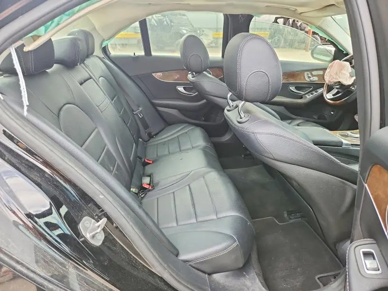 2017 MERCEDES-BENZ C 300  