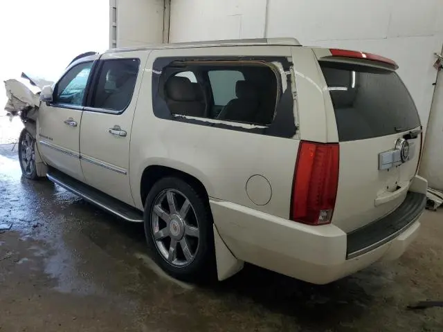 2013 CADILLAC ESCALADE ESV LUXURY  