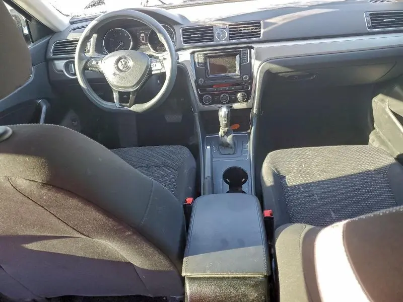 2016 VOLKSWAGEN PASSAT S  