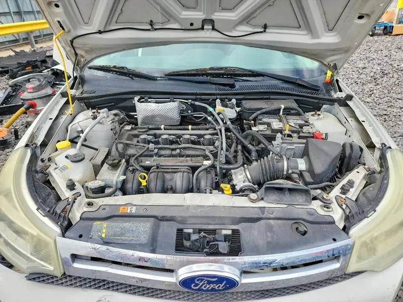 2011 FORD FOCUS SE  