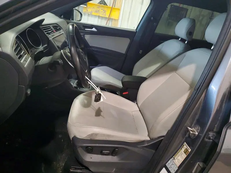 2020 VOLKSWAGEN TIGUAN SE  
