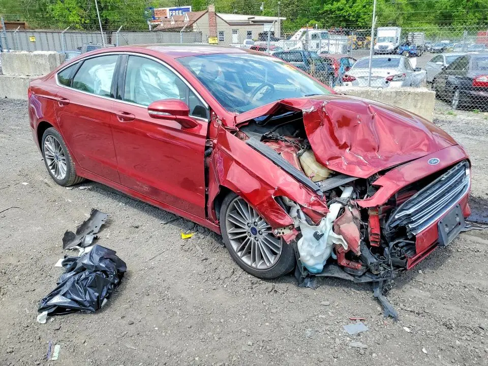 2015 FORD FUSION SE  