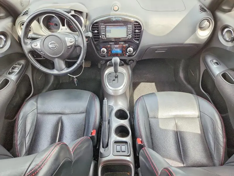 2015 NISSAN JUKE SL  