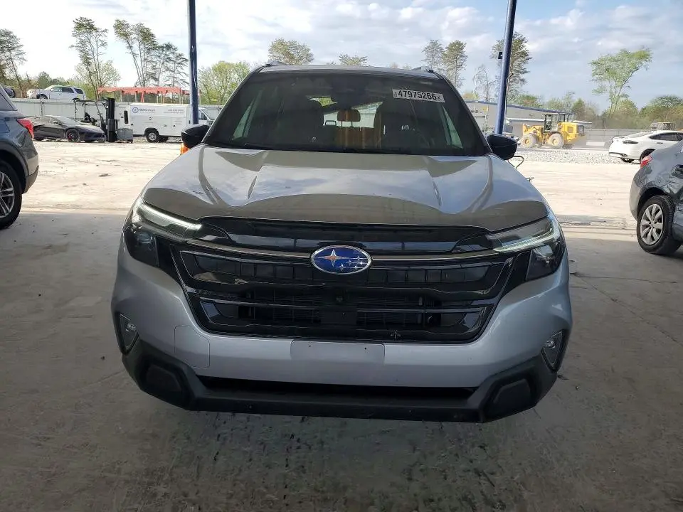 2025 SUBARU FORESTER TOURING  