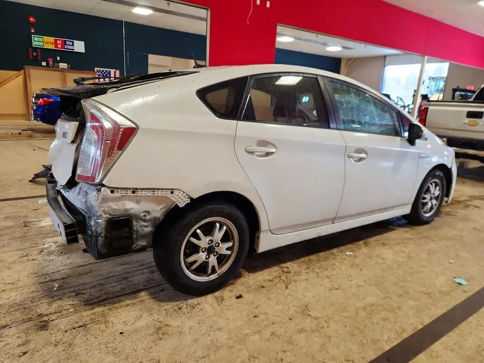 2010 TOYOTA PRIUS IV  