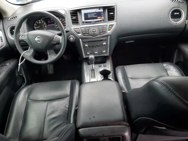 2020 NISSAN PATHFINDER SL  
