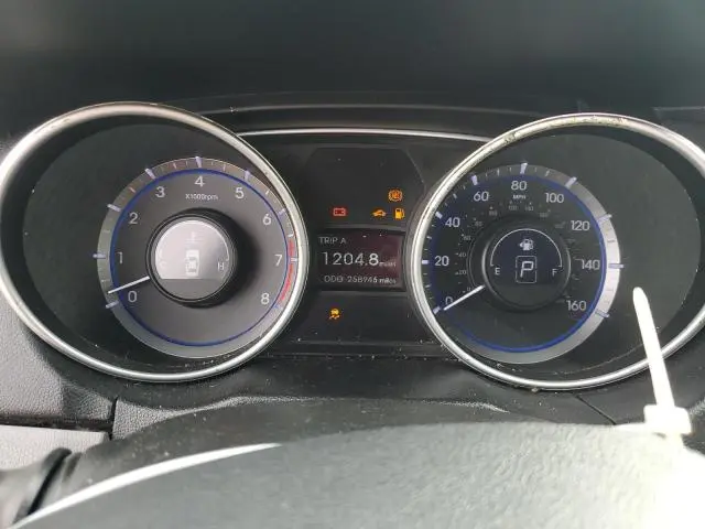 2012 HYUNDAI SONATA SE  