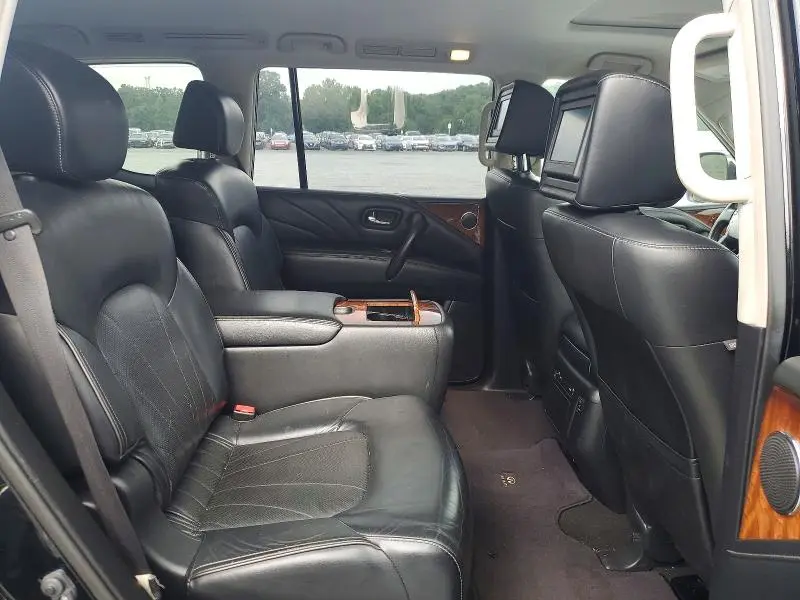 2016 INFINITI QX80 BASE  