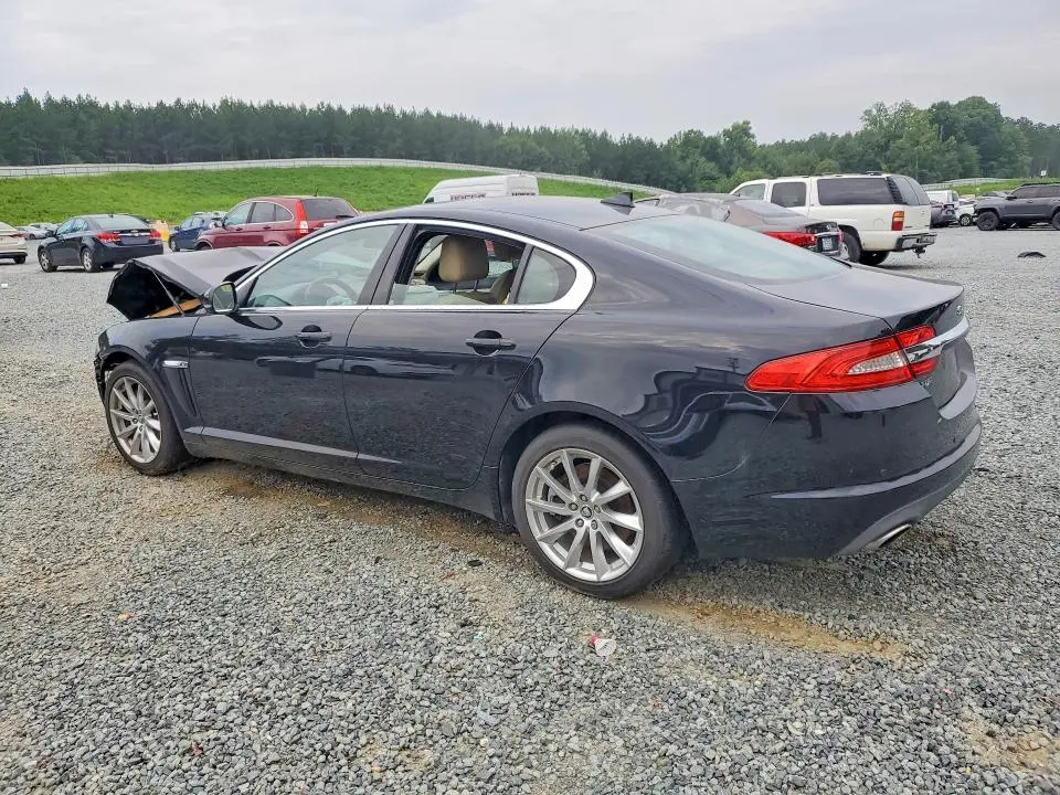 2013 JAGUAR XF   