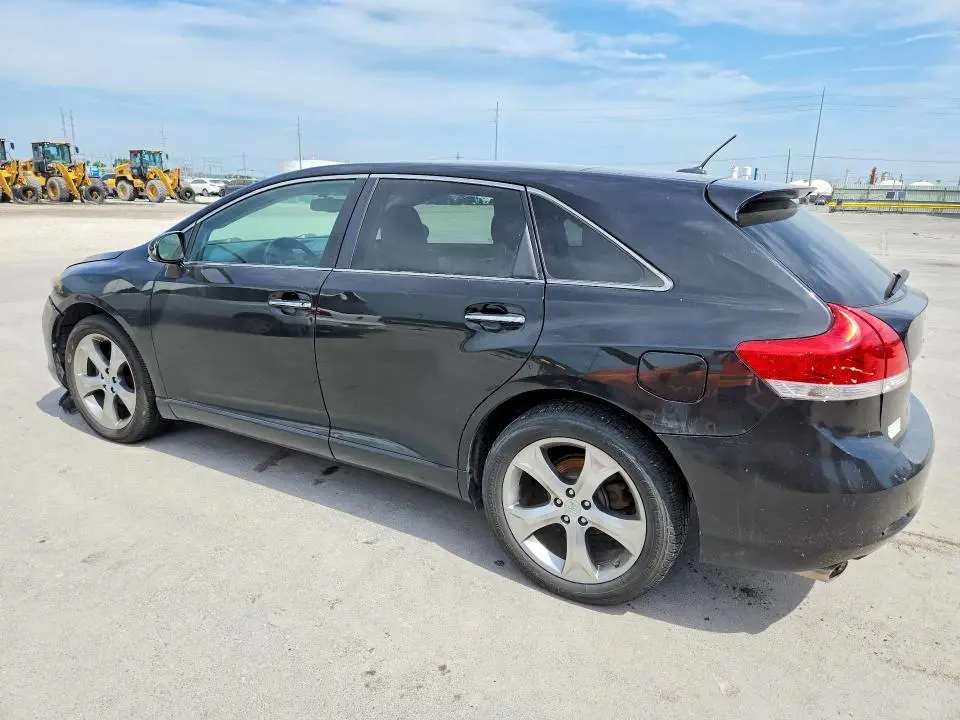 2011 TOYOTA VENZA AWD V6  