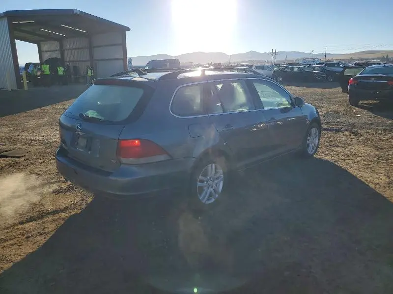 2011 VOLKSWAGEN JETTA TDI  