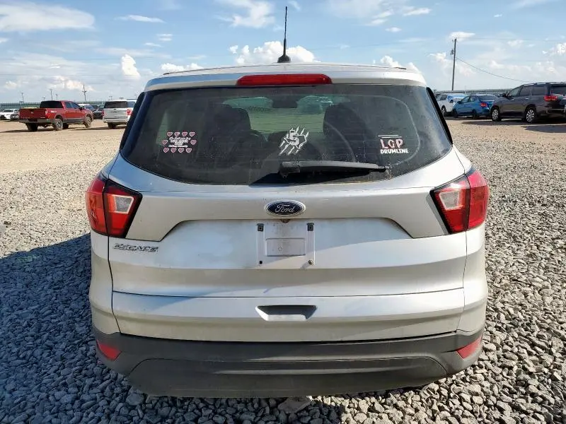 2019 FORD ESCAPE S  