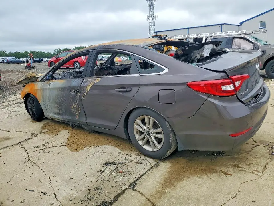 2015 HYUNDAI SONATA SE  
