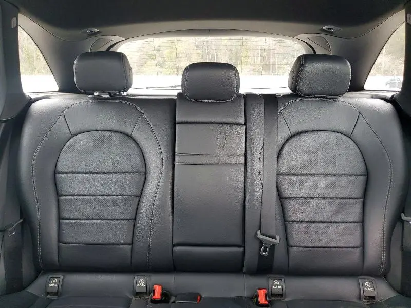 2019 MERCEDES-BENZ GLC 300  