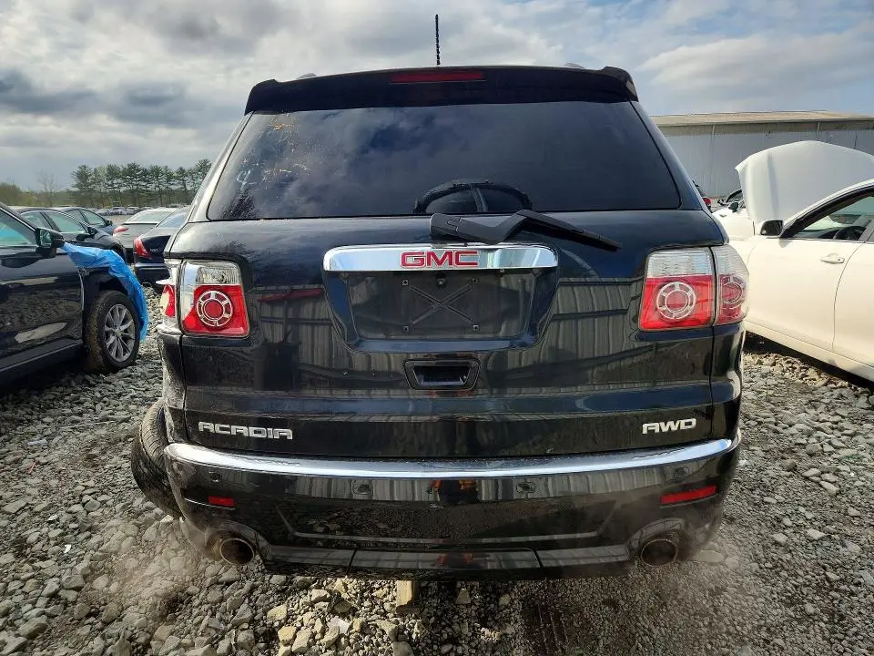 2011 GMC ACADIA DENALI  