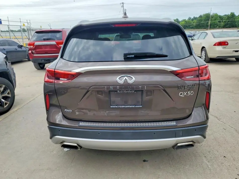 2019 INFINITI QX50 ESSENTIAL  