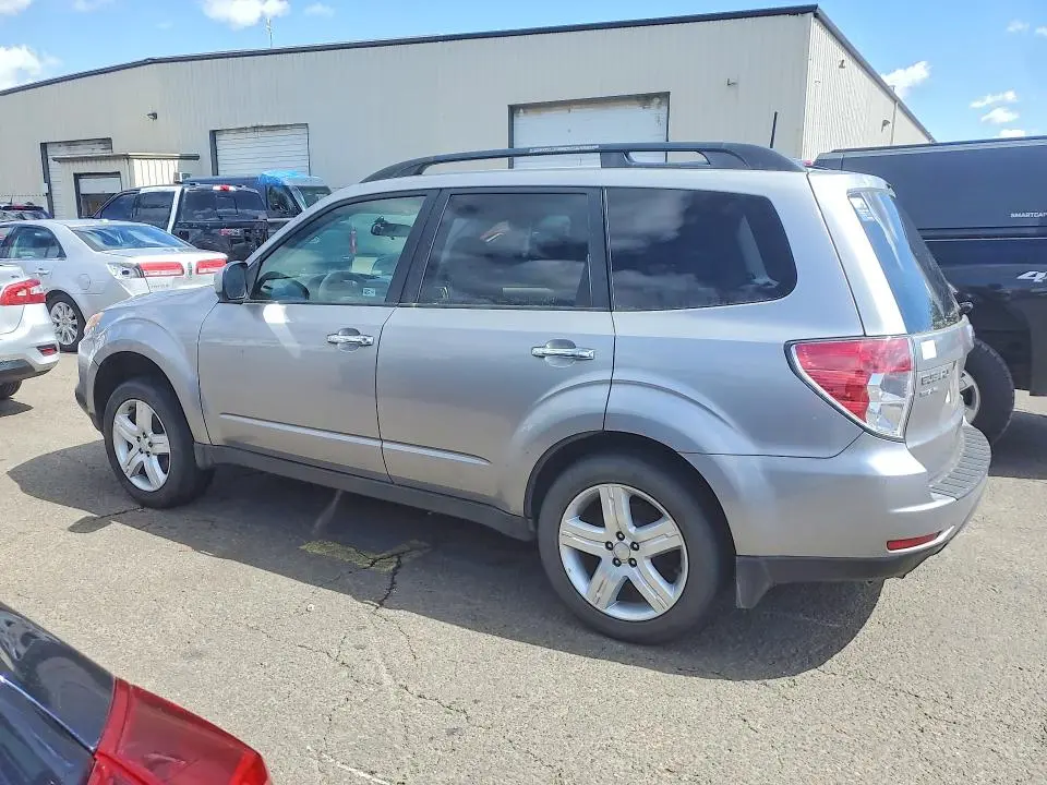 2010 SUBARU FORESTER 2.5X PREMIUM  