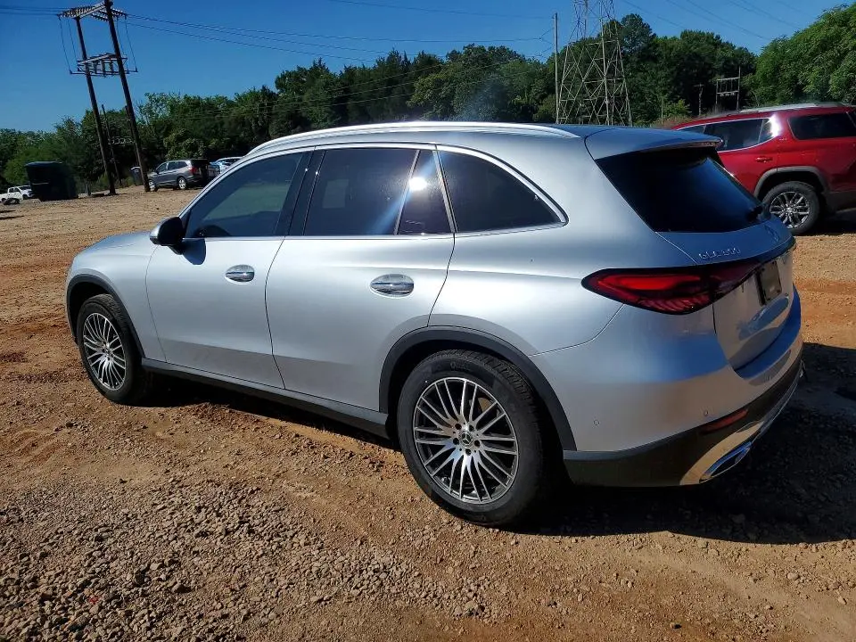 2023 MERCEDES-BENZ GLC 300  