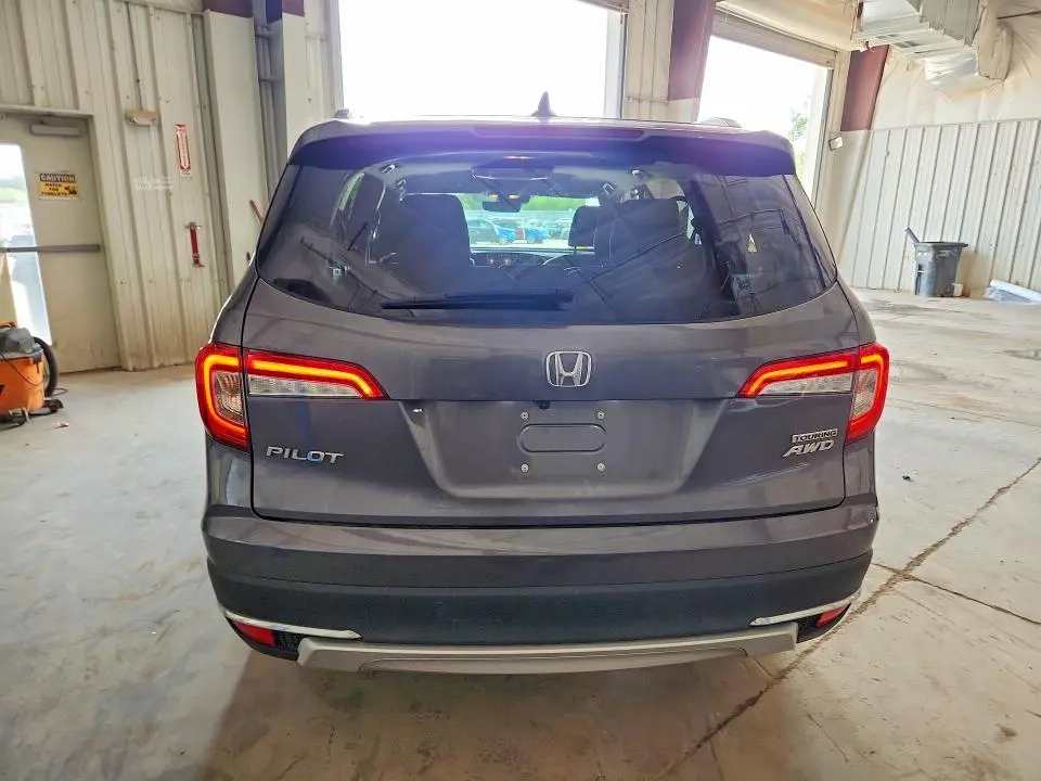 2020 HONDA PILOT TOURING  