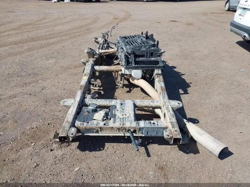 2021 CHEVROLET SILVERADO 2500HD 4WD  STANDARD BED LT