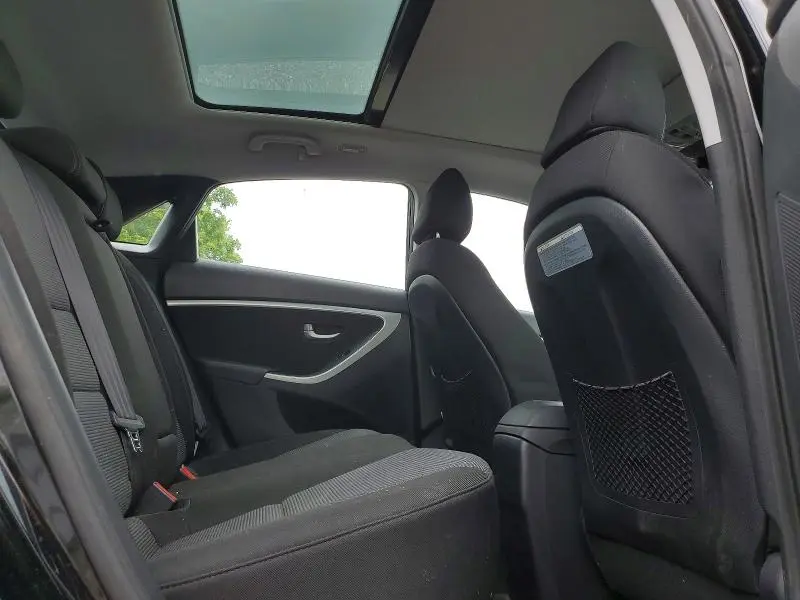 2016 HYUNDAI ELANTRA GT BASE  