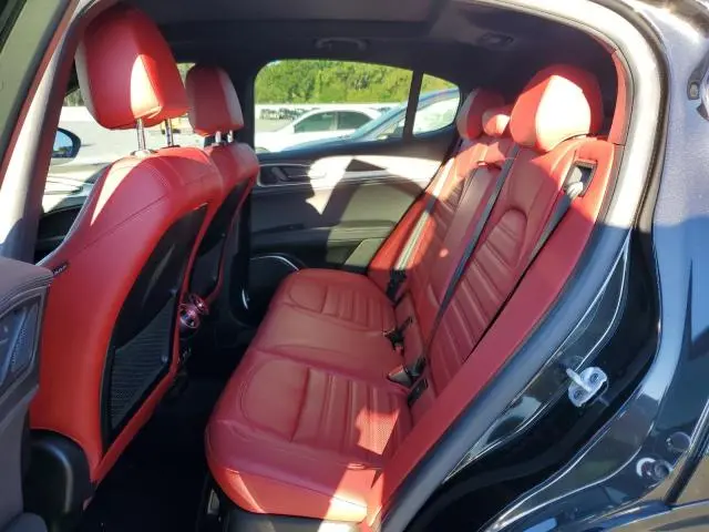 2022 ALFA ROMEO STELVIO TI  