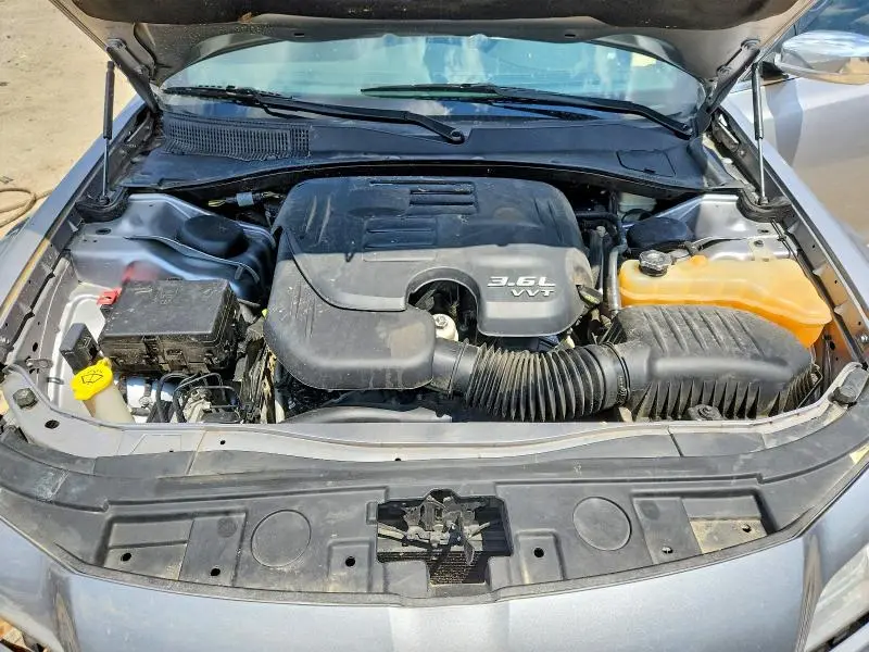 2014 CHRYSLER 300C   