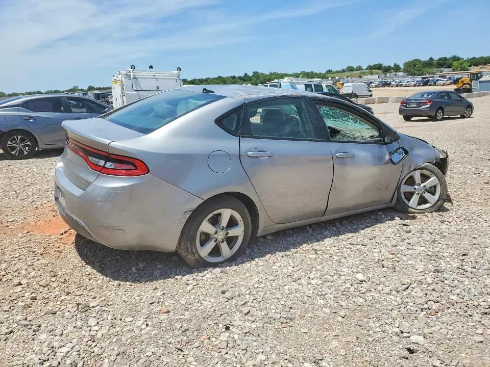 2015 DODGE DART SXT  