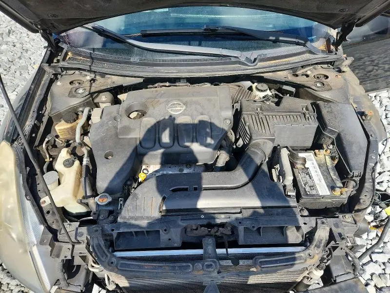 2010 NISSAN ALTIMA BASE  