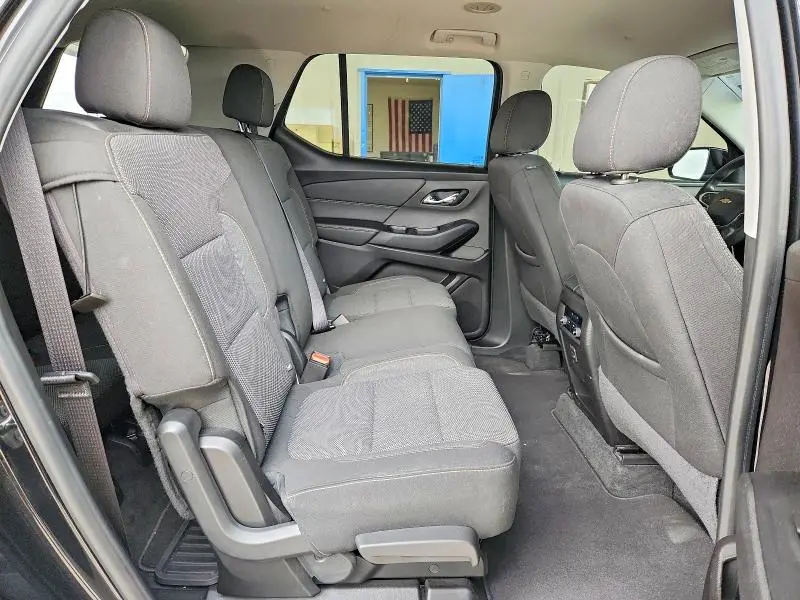 2019 CHEVROLET TRAVERSE LS  