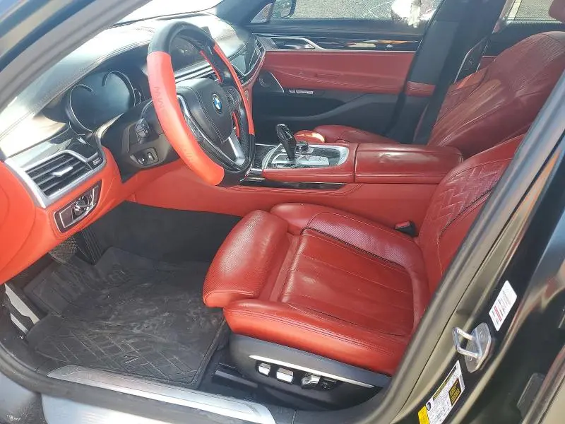 2017 BMW 750 I  