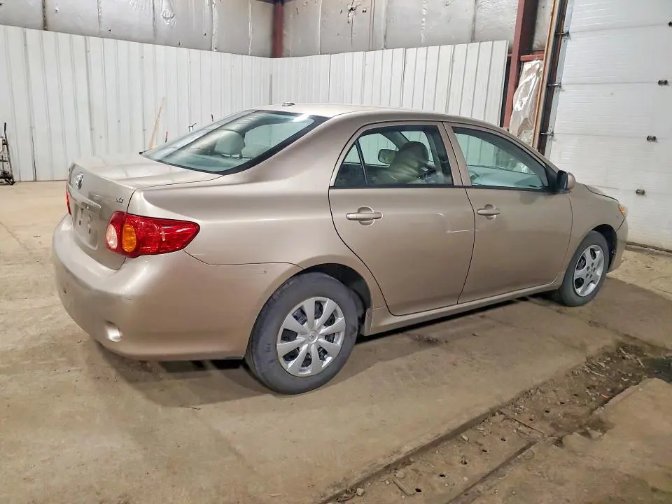 2010 TOYOTA COROLLA LE  