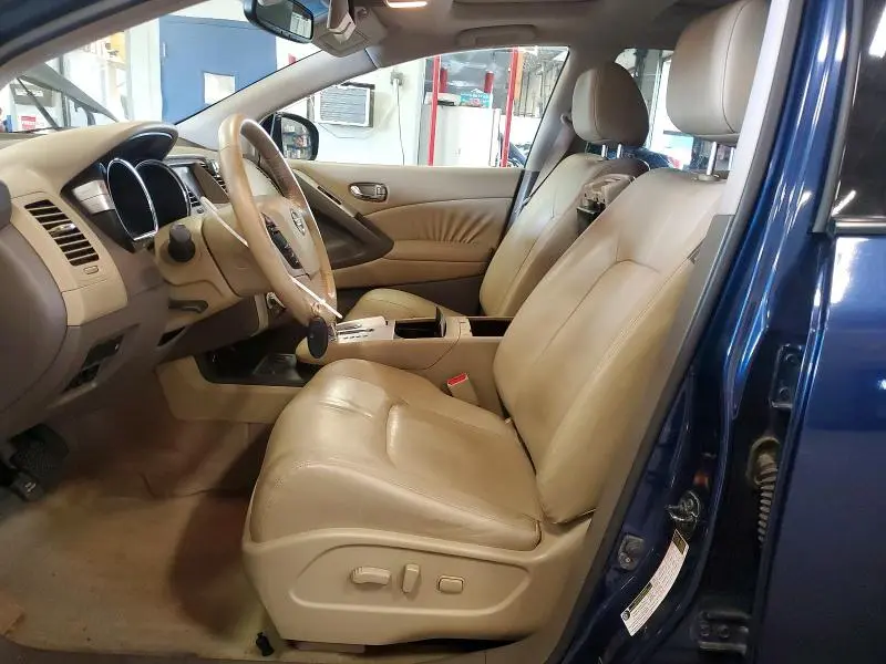 2010 NISSAN MURANO S  
